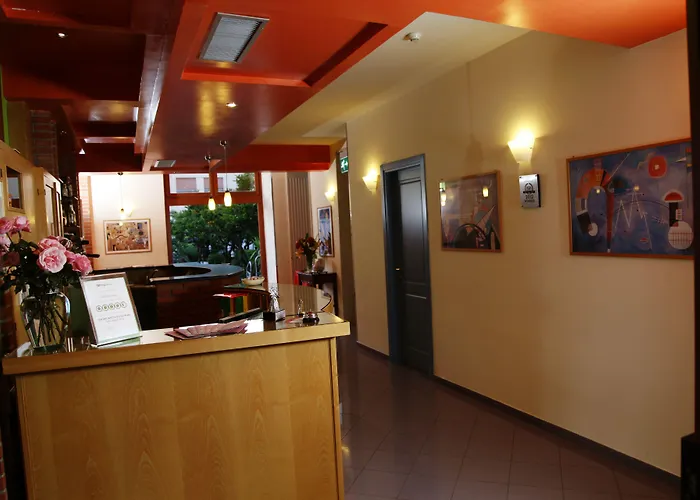 Diana Hotel