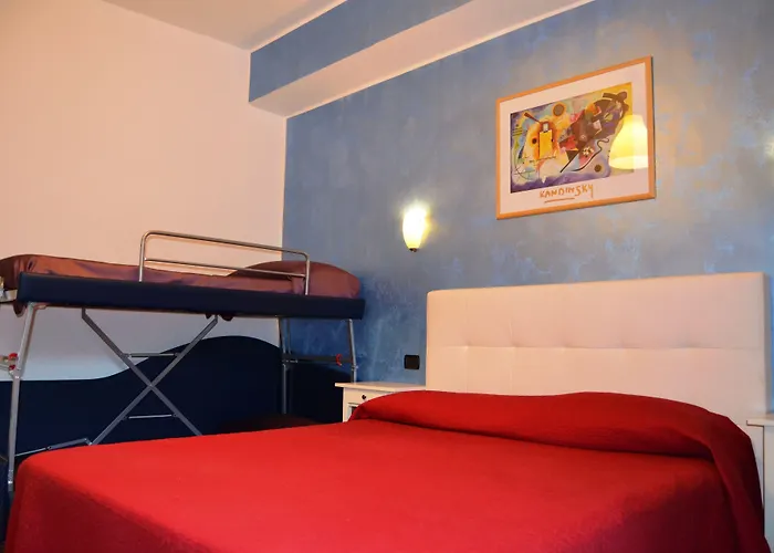 Hotel Diana